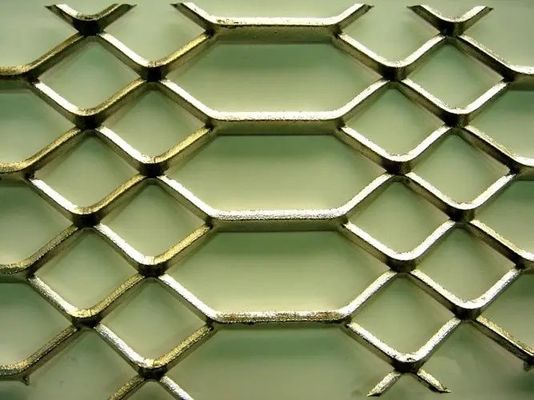 4mm Kohlenstoffstahl Schwerlast-Vergrößerte Metallnetze Dekoration im gotischen Stil
