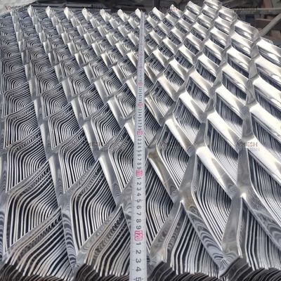 Diamantloch-erweitertes verzinktes Stahlmaterialgeflecht für Zauntore