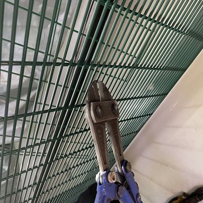4,0 mm grüner feuerverzinkter geschweißter Drahtgitterzaun