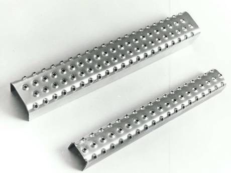 Verzinkte 2,5 mm Metall-Leitersprossen, hochbelastbar, rutschfest