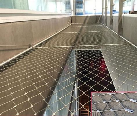 Kundenspezifisches silbernes Edelstahl-Seilnetz, recycelbar, wartungsfrei für architektonischen Schutz