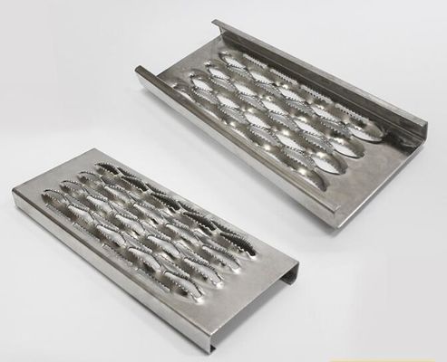Hohe Festigkeit und Qualität Gitter Treppenbühnen / Laufsteg Sicherheitsgitter