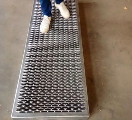 Schiebefeste Verstärkung Sicherheits-Perforierten Gitter-Metall-Strecken-Panels