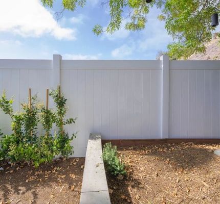 Datenschutz Vinyl Kunststoff Zaun Panel Garten wasserdicht PVC Zaun Für Pool