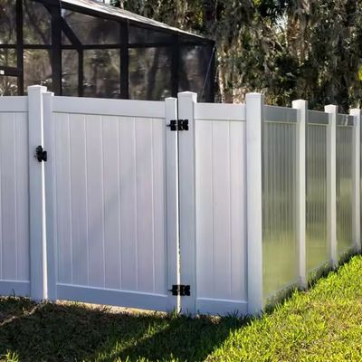 Dauerhaftigkeit 6*8 Fuß jungfräulich PVC Billig Voll Privatsphäre Zaun