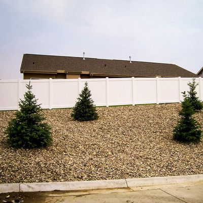 Amerikanischer Stil Vinyl-Privatsphäre Zaun 6x8ft für Hof und Haus Wand