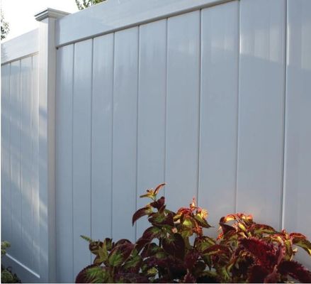 Einfache Installation PVC Voll Privatsphäre Vinyl Yard Zaun Panel
