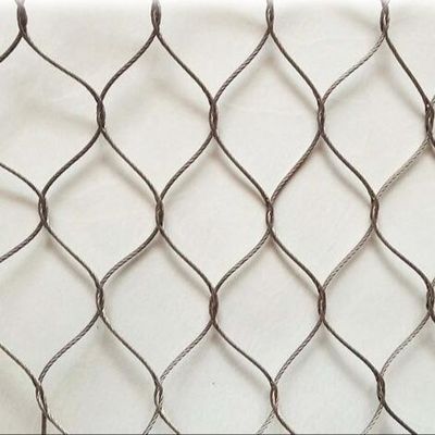 Architektonisches Drahtseilnetz für Geländer und Fassadenverkleidungen