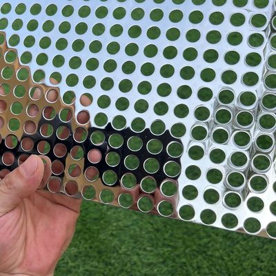 4 * 8ft Edelstahl Gerade rundes Loch Muster Perforierblatt