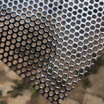 Mikroperforierte Bleche aus Edelstahl Runder Loch Perforierter Filternetz