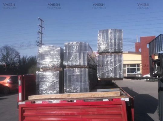 Feuerverzinktes Stahl-Rippenstreckmetall für Schalungsbeton mit 0,3 mm / 0,35 mm / 0,4 mm / 0,5 mm Dicke, 2 m / 2,5 m Länge und 0,45 m Breite