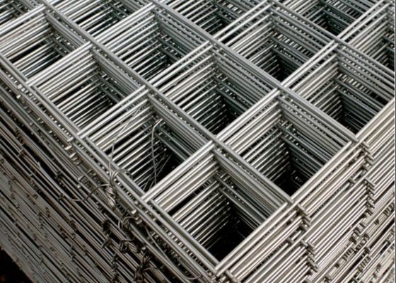 Galvanisierte geschweißte Drahtnetzplatten für Fechten SS304 1x2m