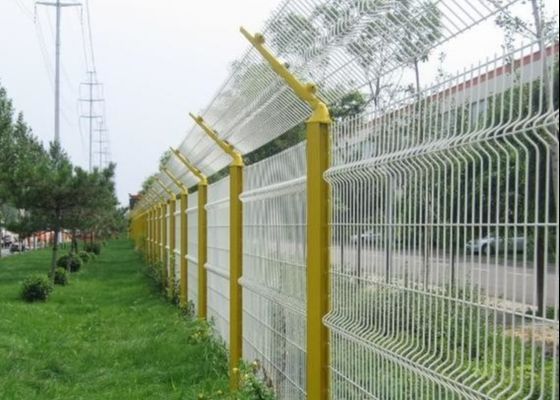 3D-verzinktes geschweißtes Drahtgitter 50x100mm 3,0mm Pulverbeschichtet