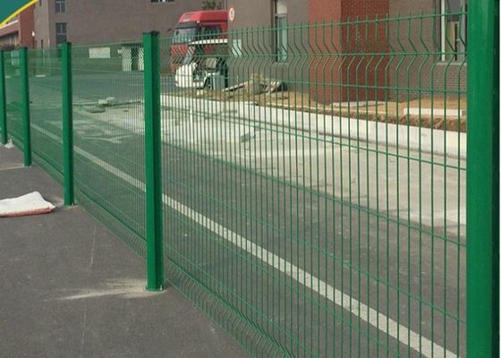 3D-verzinktes geschweißtes Drahtgitter 50x100mm 3,0mm Pulverbeschichtet