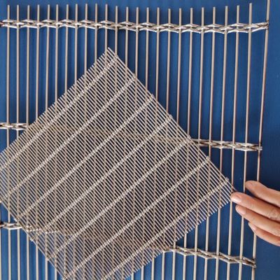 aus rostfreiem Stahl geformtes gewebtes Dekorationsnetz Vorhangwand Metallnetz