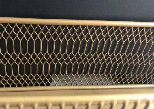 heißes Bad 4feet *8feet galvanisierte Kohlenstoffstahl-Streckmetall-dekorative gotische Masche