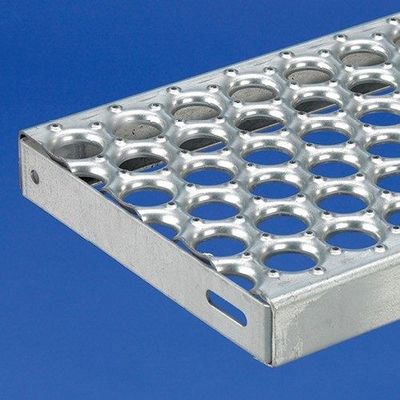 Sicherheitsweg Stahlgitter 2 Nasen geschlossenes Dach galvanisiert