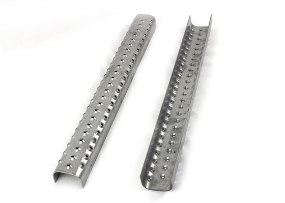Verzinkte, rutschfeste Leiter mit 13-14 Gauge