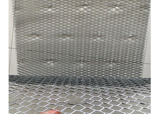 ASTM A653 verzinktes, selbsttragendes Streckmetall 27x96