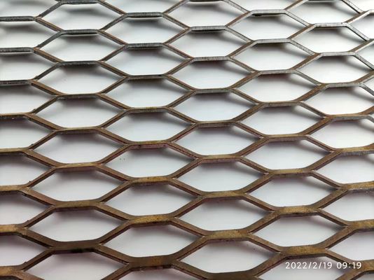 2-8mm erweiterten galvanisierte Stahl-Mesh For Walkway-Rutschhemmung