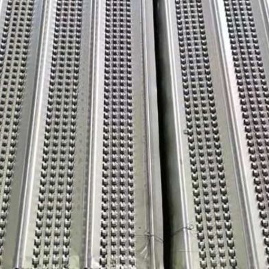 Galvanisierte Stahl-High-Rib-Metall-Lath 450 mm x 2200 mm Dauerformarbeiten