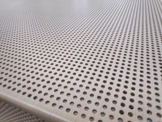 Die runden Löcher dehnten dekoratives perforiertes Blechtafel-heißes eingetaucht galvanisiert aus