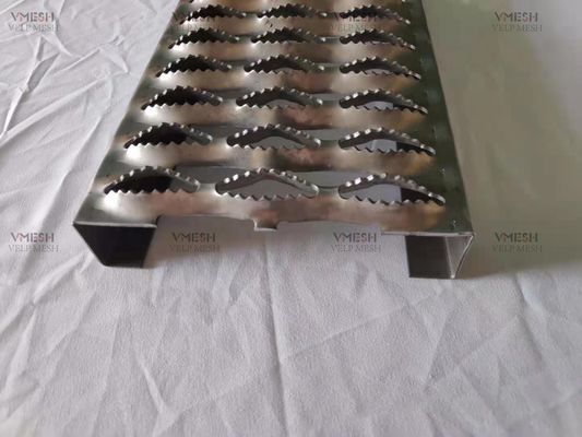 nicht verrostender 300mm gezackter Metallgitter-Griff-Spreize-Aluminiumgehweg