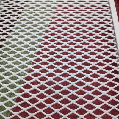 Dekoratives Aluminium 0,5 mm Architektonische ausgedehnte Metallgitter Diamantdeckenplatte