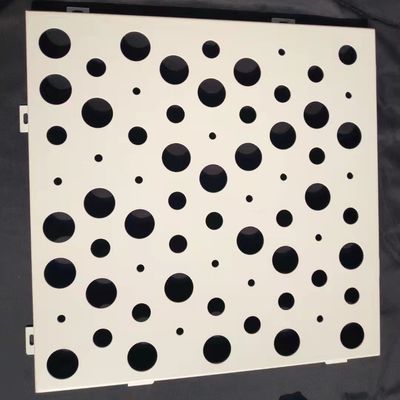 1.2*2.4m Aluminiumperforierte Metallplatten für dekorative Zwecke