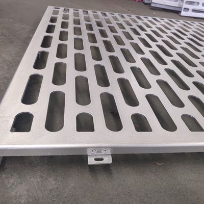 angepasste Größe Perforierter Metallgitter Architekturplatten Schlitzloch