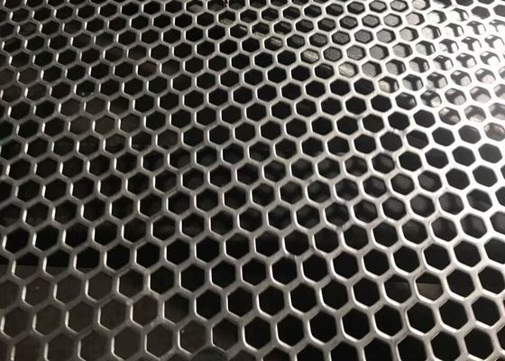 Dekoratives kleines Loch Mesh Perforated Metal Strip Panels sechseckig