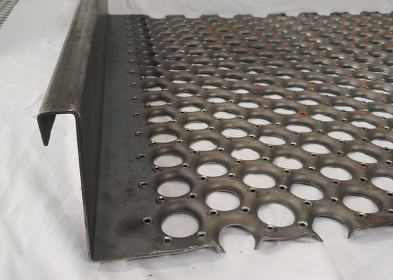 10 Diamond Grip Strut Safety Gratings 24